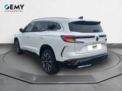 Photo 23 Renault Espace  E-Tech full hybrid 200 GSR2