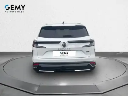 Photo 21 Renault Espace  E-Tech full hybrid 200 GSR2