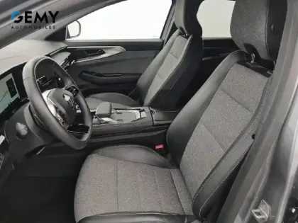 Photo 77 Renault Espace  E-Tech hybrid 200