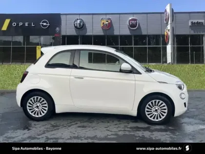 Photo 44 Fiat 500  e 95 ch