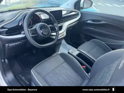 Photo 31 Fiat 500  e 95 ch