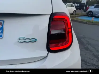 Photo 38 Fiat 500  e 95 ch