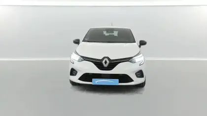 Photo 16 Renault Clio  E-Tech 140 - 21