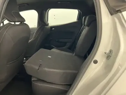 Photo 34 Renault Clio  E-Tech 140 - 21