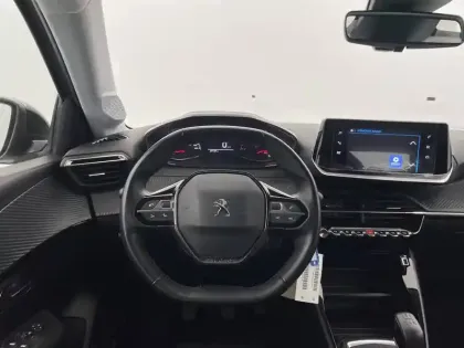 Photo 21 Peugeot 208  PureTech 75 S&S BVM5
