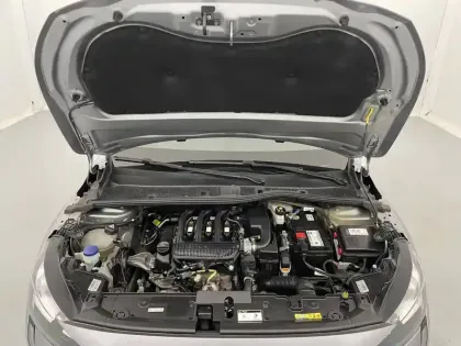 Photo 20 Peugeot 208  PureTech 75 S&S BVM5