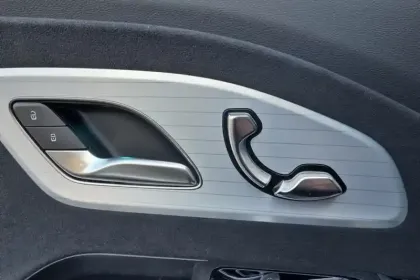 Photo 55 Mercedes CLA  250+ avec technologie EQ