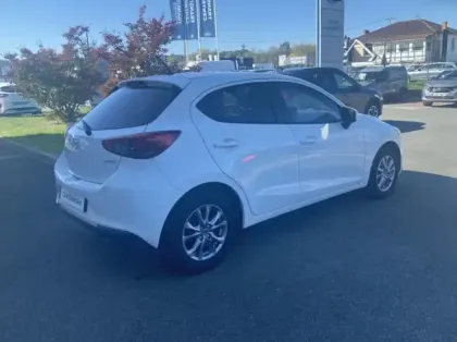 Photo 1 Mazda 2 1.5 e-SKYACTIV G M Hybrid 90ch Elégance 0