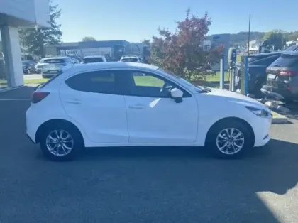 Photo 20 Mazda 2 1.5 e-SKYACTIV G M Hybrid 90ch Elégance 0