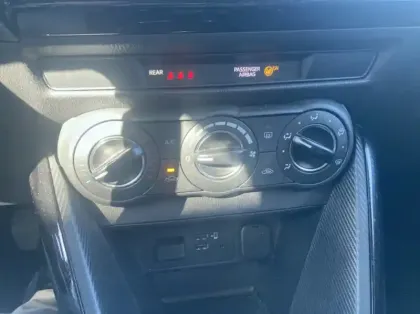 Photo 4 Mazda 2 1.5 e-SKYACTIV G M Hybrid 90ch Elégance 0