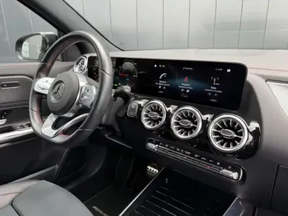 Photo 10 Mercedes EQA 250 AMG Line