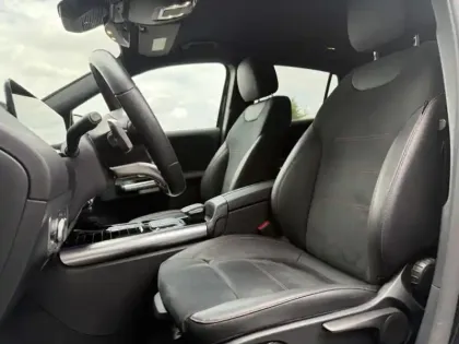 Photo 20 Mercedes EQA 250 AMG Line