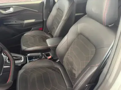 Photo 9 Ford Puma 1.0 EcoBoost Hybrid 155ch ST-Line X S&amp;S Powershift