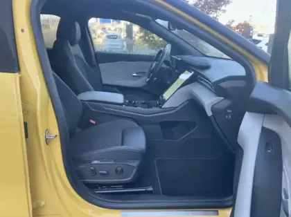 Photo 24 Ford Capri 286ch Extended Range 77kWh Pack Premium RWD