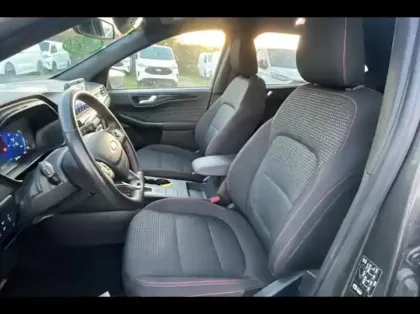 Photo 9 Ford Kuga  2.5 Duratec 190ch FHEV E85 ST-Line BVA