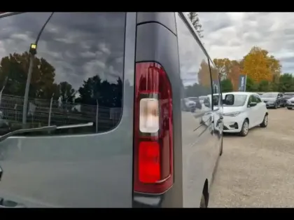 Photo 13 Renault Trafic  Fg L2H1 3T 2.0 Blue dCi 170ch Advance EDC -24