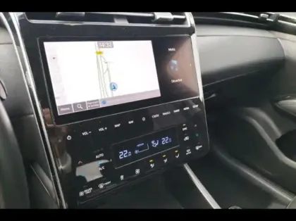 Photo 8 Hyundai Tucson  1.6 T-GDi 230ch Hybrid Creative BVA6