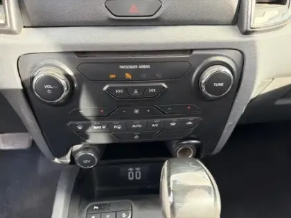 Photo 14 Ford Ranger  3.2 TDCi 200ch Super Cab XLT Wildtrak