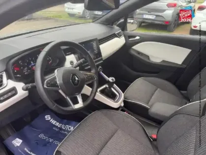 Photo 29 Renault Clio  1.0 TCe 90ch Techno GPS Camera
