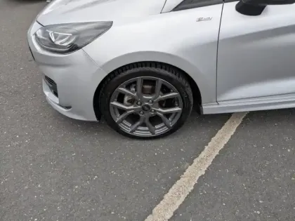 Photo 3 Ford Fiesta  1.0 Flexifuel 95ch ST-Line X 5p