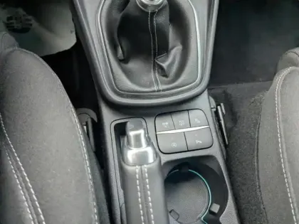 Photo 5 Ford Puma  1.0 Flexifuel 125ch S&S mHEV Titanium