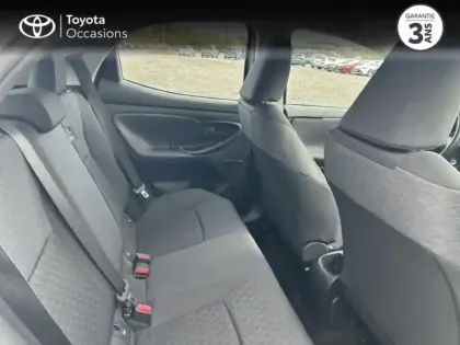 Photo 6 Toyota Yaris  70 VVT-i Dynamic 5p MY22