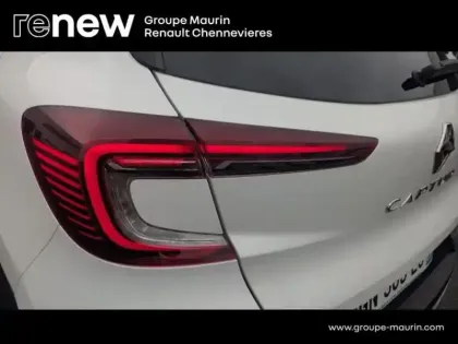 Photo 11 Renault Captur  1.6 E-Tech hybride 145ch Techno