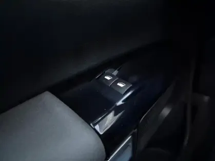 Photo 32 Citroën C4 Cactus PureTech 110 S&amp;S EAT6 Feel Business