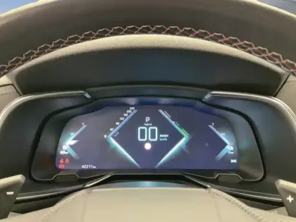 Photo 20 DS DS 7 DS7 Crossback Hybride E-Tense 225 EAT8 Performance Line