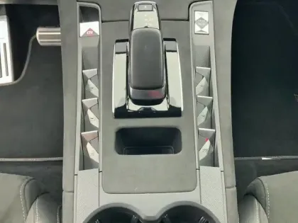 Photo 19 DS DS 7 DS7 Crossback Hybride E-Tense 225 EAT8 Performance Line