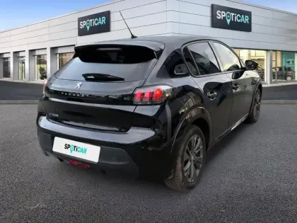 Photo 27 Peugeot 208  Electrique 50 kWh 136ch Style