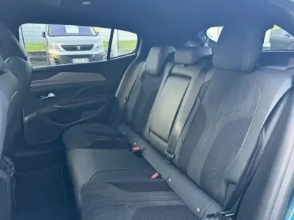 Photo 22 Peugeot 408  PHEV 225 e-EAT8 GT