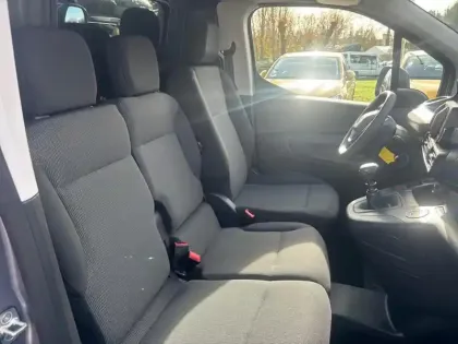 Photo 8 Peugeot Partner  FOURGON M 650 KG BLUEHDI 130 S&S BVM6