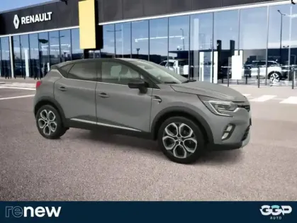 Photo 6 Renault Captur TCe 90 - 21 Intens