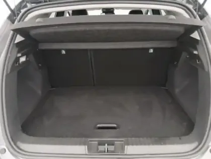 Photo 15 Renault Captur TCe 90 - 21 Intens