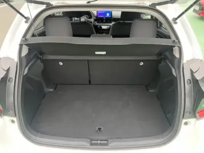 Photo 10 Toyota Yaris Hybride 116h Design