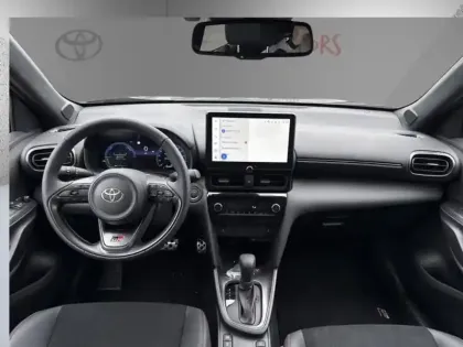 Photo 10 Toyota Yaris Hybride 1.5 HYBRID 130H GR SPORT AUTO 2W