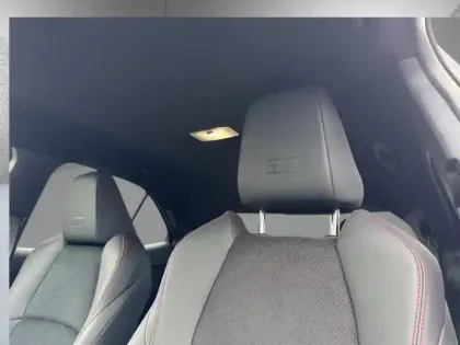 Photo 12 Toyota Yaris Hybride 1.5 HYBRID 130H GR SPORT AUTO 2W