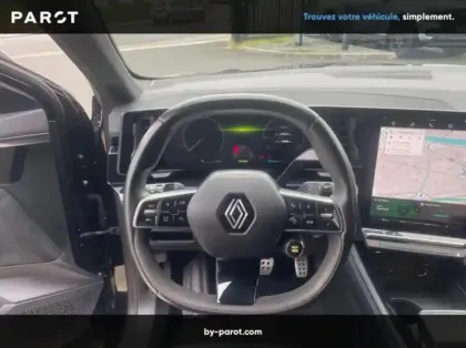 Photo 6 Renault Austral 1.2 E-Tech full hybrid 200ch Techno esprit Alpine - 23