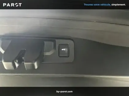 Photo 15 Renault Austral 1.2 E-Tech full hybrid 200ch Techno esprit Alpine - 23