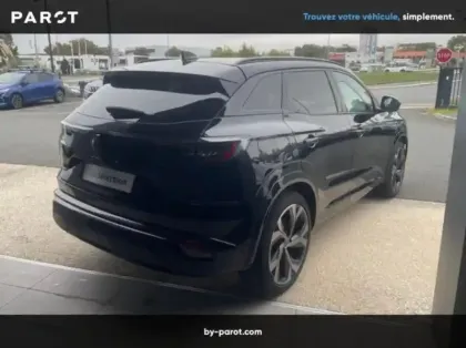 Photo 12 Renault Austral 1.2 E-Tech full hybrid 200ch Techno esprit Alpine - 23