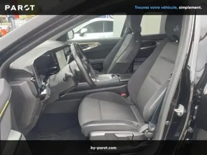 Photo 9 Renault Austral 1.2 E-Tech full hybrid 200ch Techno esprit Alpine - 23