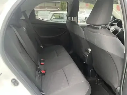 Photo 12 Toyota Yaris Hybride 116h Design MC24