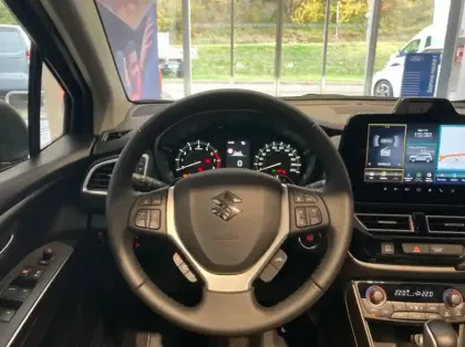 Photo 24 Suzuki S-Cross 1.4 Boosterjet Hybrid 110ch Style Auto MY25