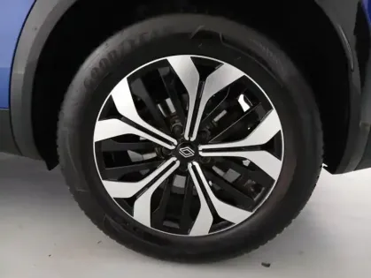 Photo 16 Renault Austral E-Tech hybrid 200 Techno