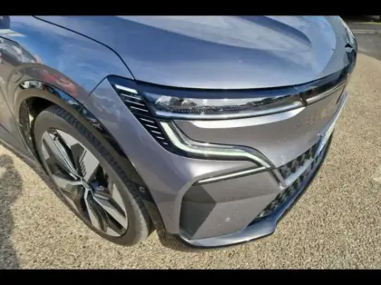 Photo 14 Renault Megane  E-Tech Electric EV60 220ch Techno super charge