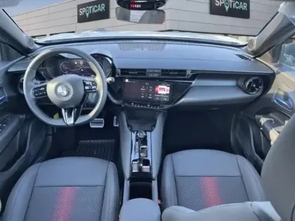 Photo 22 Alfa Romeo Junior  1.2 Ibrida 136ch Speciale DCT6