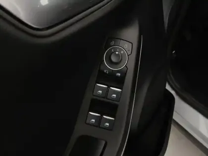 Photo 12 Ford Puma  1.0 Flexifuel 125ch S&S mHEV ST-Line