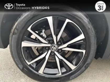 Photo 6 Toyota C-HR  1.8 Hybride 140ch Design NG23