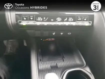 Photo 10 Toyota C-HR  1.8 Hybride 140ch Design NG23